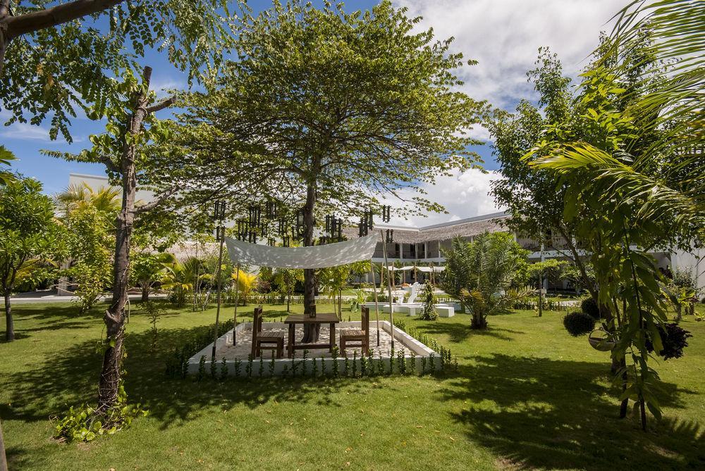 Amra Palace Gan  Exterior photo